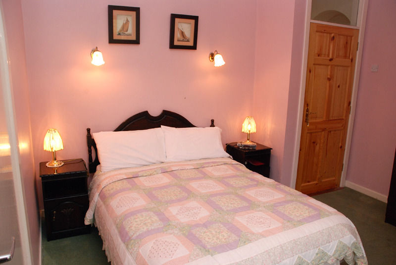 The Bungalow Farmhouse Clomantagh Esterno foto